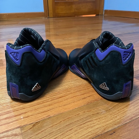 !!! BRAND NEW !!! Size 10- Adidas T-Mac 3 Restomod Raptors. - Picture 5 of 12